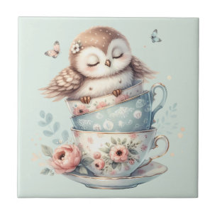 Carreau Hibou endormi dans des tasses à thé florales empil