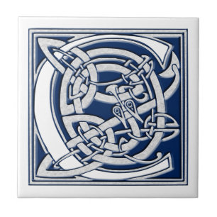 Carreau Initiale celtique C de dragon