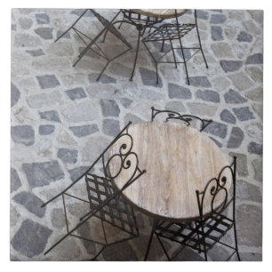 Carreau Italie, Sardaigne, Castelsardo. Tables de café.
