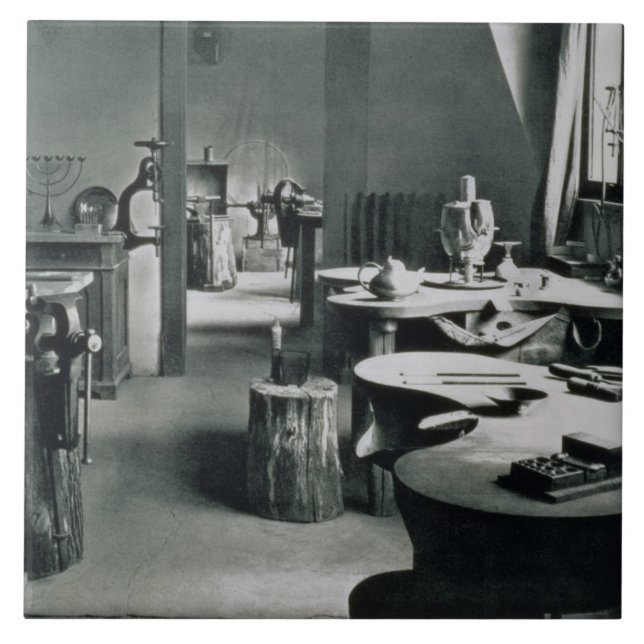 Carreau L'atelier en métal, des ateliers du Bauh (Devant)