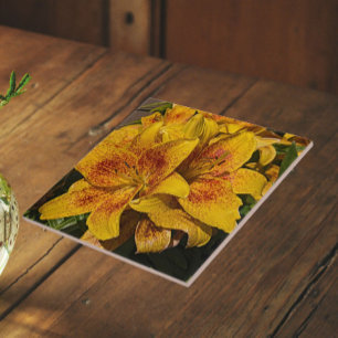 Carreau Lis Astiatique Jaune de Lys Floral Fleurit