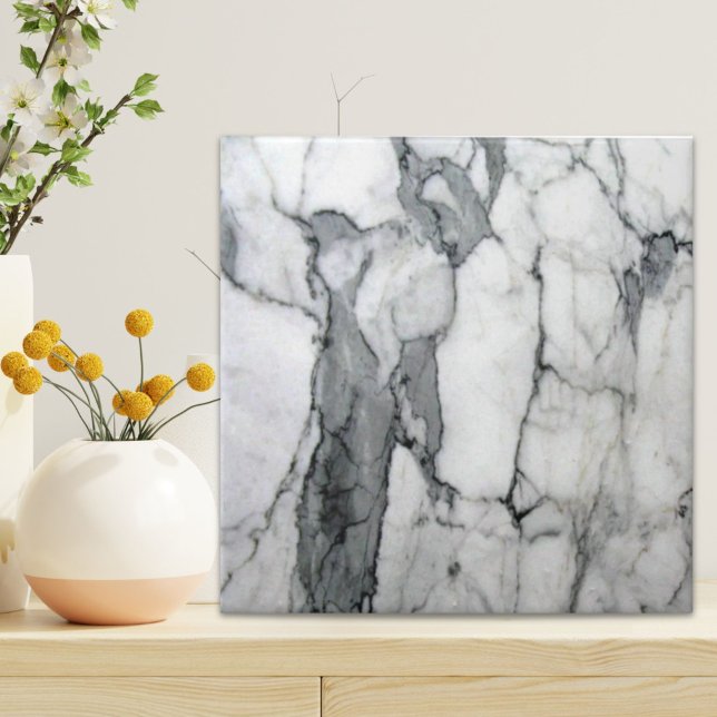 Carreau marbre blanc chic et moderne scandinave minimal (minimal scandinavian modern chic grey white marble ceramic tile)