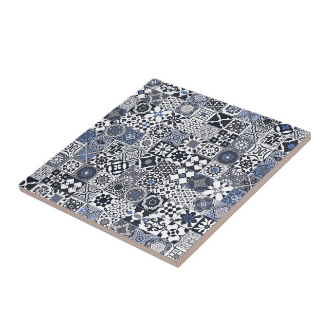 Carreau Marocain carrelage noir, bleu, gris (Côté)