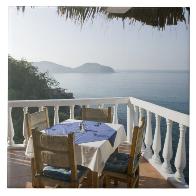 Carreau Mexique, Guerrero, Zihuatanejo. Table de café sur (Devant)