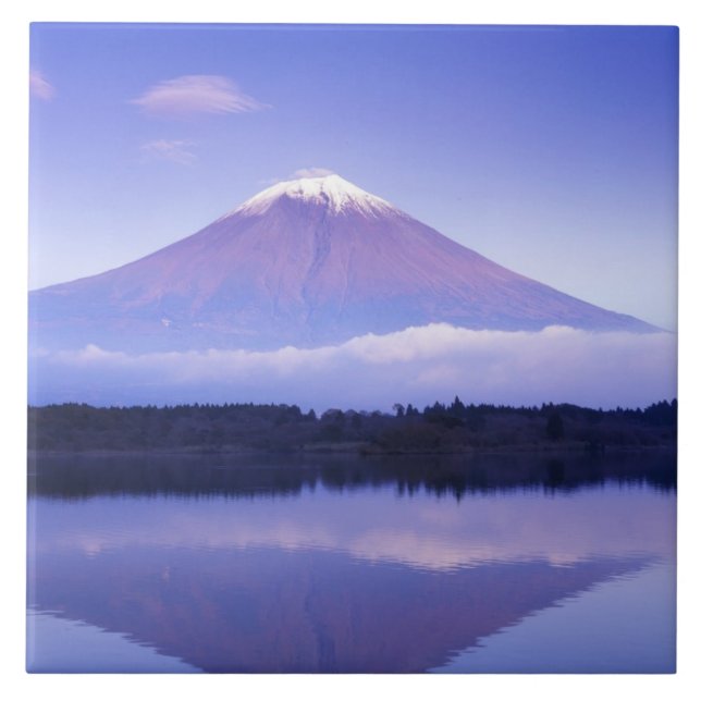 Carreau Mont Fuji avec nuage lenticulaire, lac Motosu, (Devant)