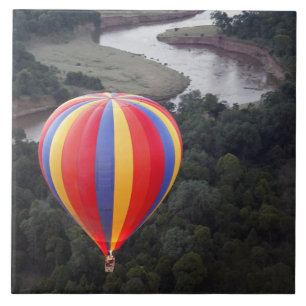Carreau Montgolfière au-dessus de la rivière Mara