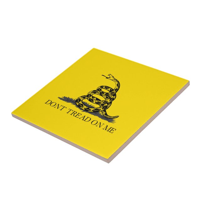 Carreau Ne marche pas sur moi Drapeau Gadsden BLACK JAUNE (Côté)