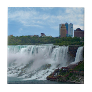 Carreau Niagara Falls sur le côté canadien