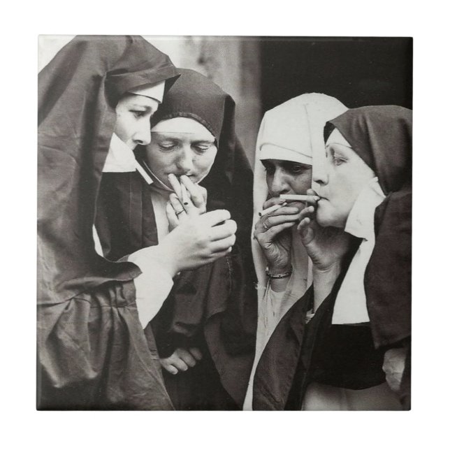 Carreau Nonnes (Devant)