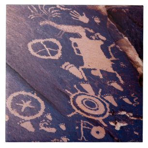 Carreau Petroglyph sombre du sud-ouest