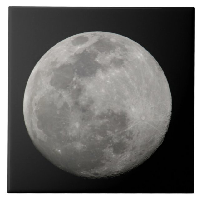 Carreau Pleine lune en noir et blanc. Crédit : Arthur (Devant)