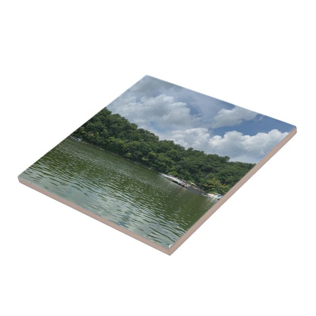 Carreau Plutôt au dessous de verre du lac (Côté)