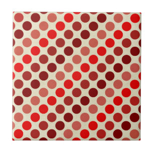Carreau Points rouges ombrés par Shirley Taylor