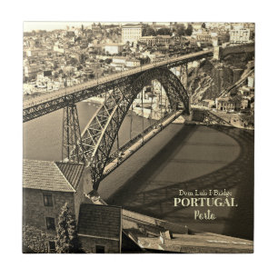 Carreau Pont Porto au-dessus du fleuve Douro, Portugal, sé