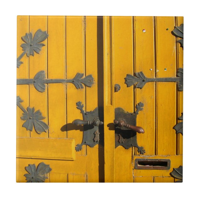 Carreau Porte jaune décorée hongroise (Devant)