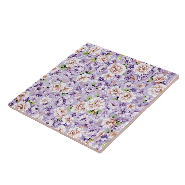 Carreau Riche motif floral avec fleurs violettes et roses (Côté)
