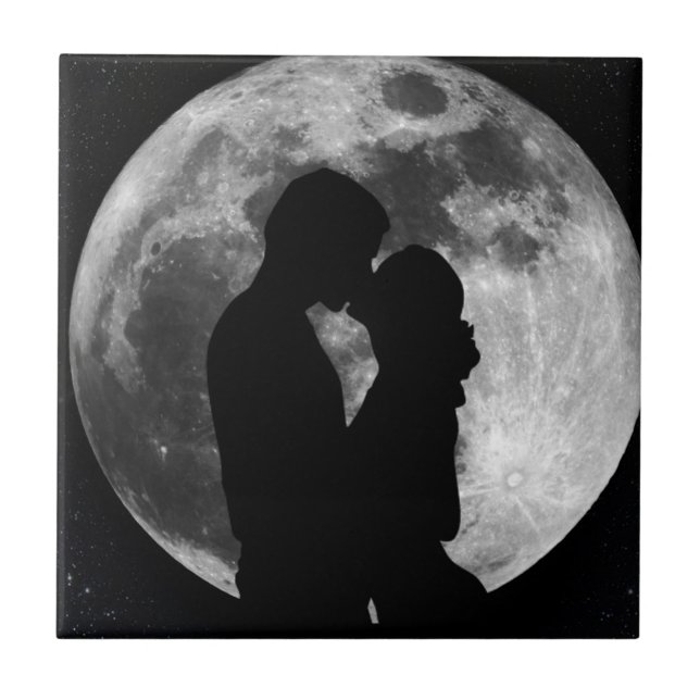 Carreau Silhouette des amoureux en pleine lune la nuit (Devant)