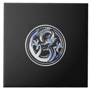 Carreau Style Chrome badge Dragon sur Carbon Fibre Print