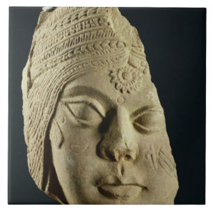 Carreau Tête de grès rouge de Yakshi, Bharhut, 2ème siècle