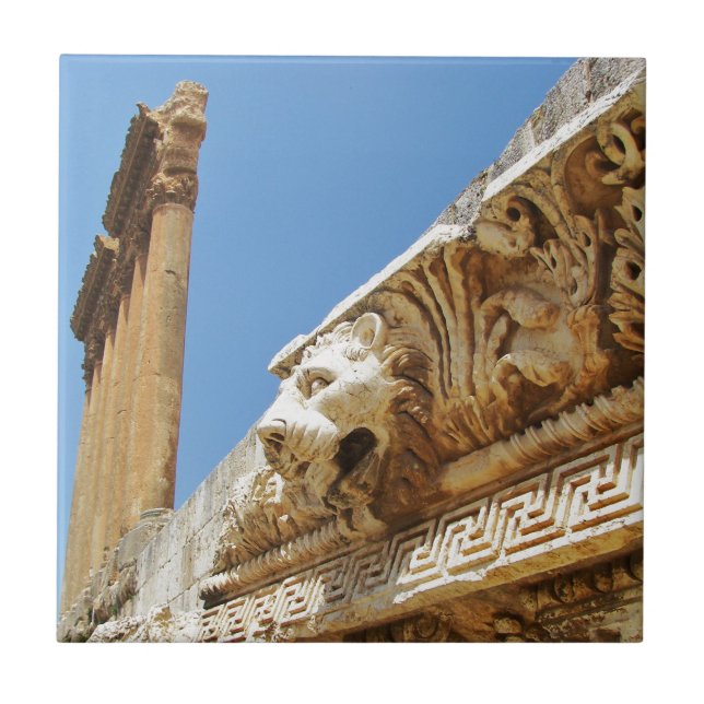 Carreau Tête de lion sculpté à Baalbek (Devant)
