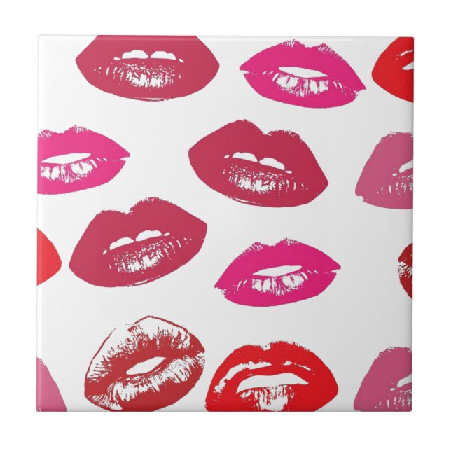 Carreau Trending Kisses motif luscious lèvres roses mwah! (Devant)