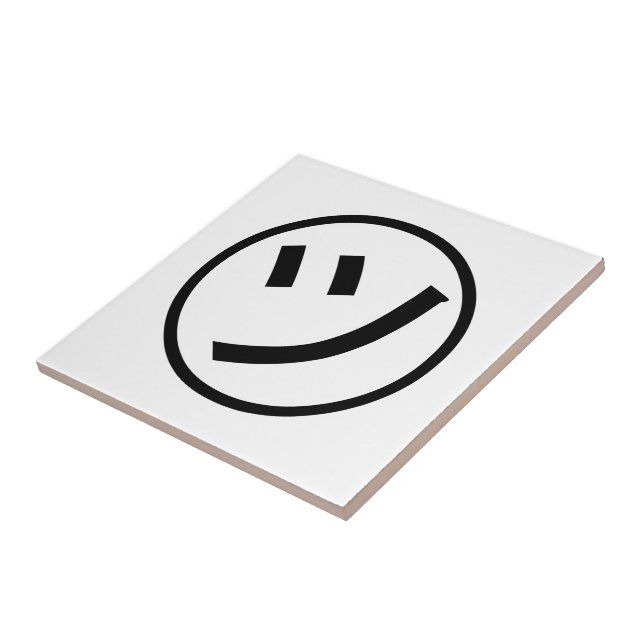 Carreau ㋡ Tsu Kana Katakana Smiling Emoji / Emoticon (Côté)