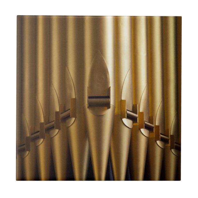 Carreau Tuile ou trépied de tuyaux d'organe (Devant)