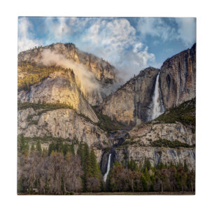 Carreau Yosemite Falls pittoresque, Californie