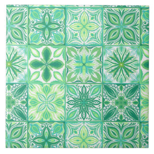 Carreaux décorés en vert et blanc