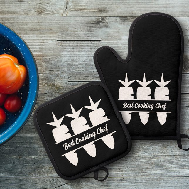 Carrots Monogram Oven Mitt & Pot Holder Set (Carrots Monogram Oven Mitt & Pot Holder Set)