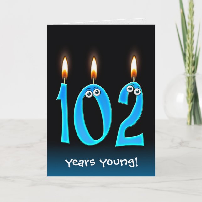 Carte 102nd bougies d'anniversaire sur le noir (Devant)
