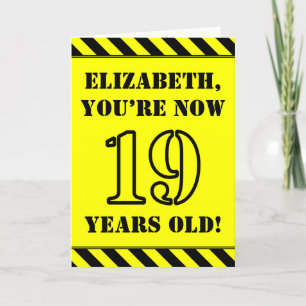 Carte 19e anniversaire : Jeu de style graphique, Nom per