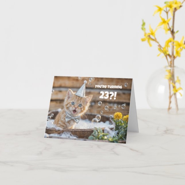 Carte 23rd Happy Birthday Cute Ginger Cat Bath Tub (Fleur jaune)