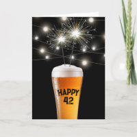 42e Anniversaire Sparkler En Verre De Bière