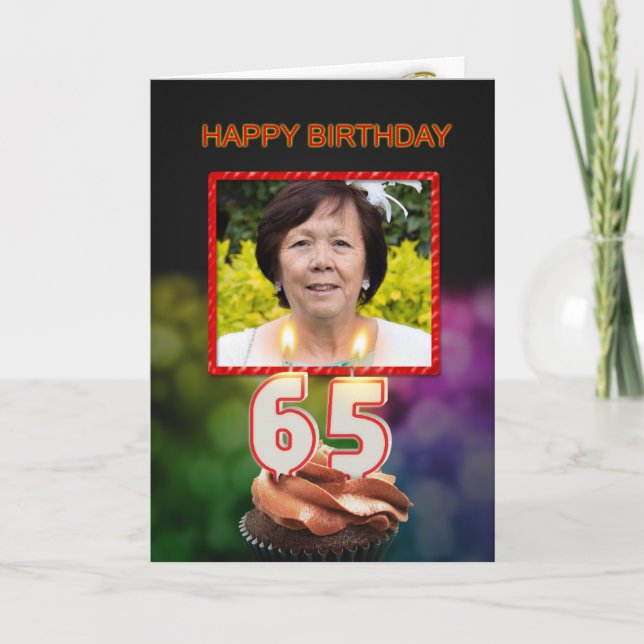 Carte 65e anniversaire avec gâteau et bougies (Devant)