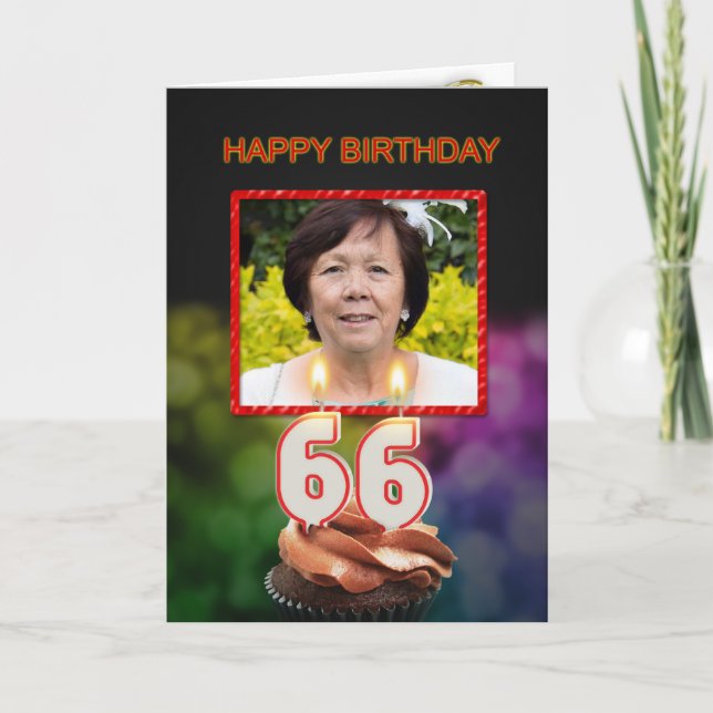 Carte 66e anniversaire avec gâteau et bougies (Devant)