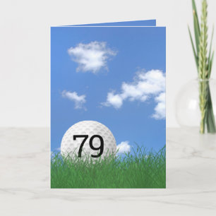 Carte 79e anniversaire, balle de golf dans l'herbe