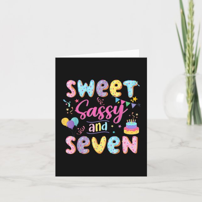 Carte 7e anniversaire fille douce Sassy et sept Donut 7  (Devant)