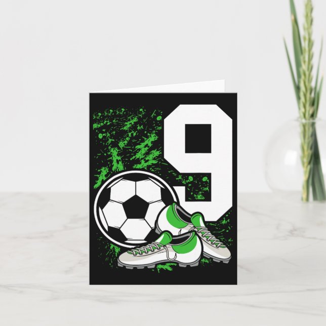 Carte 9e anniversaire garçons 9 ans Football joueur B (Devant)