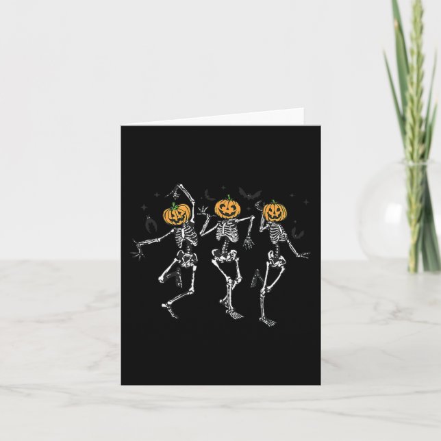 Carte Amusant Halloween Citrouille Danser Costume squele (Devant)