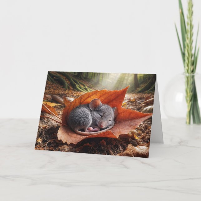 Carte Anniversaire Souris d'automne dormant sur une feui (Devant)