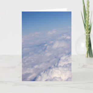 Carte au-dessus des nuages