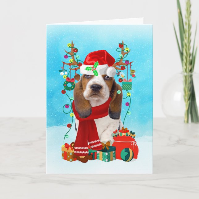 Carte Basset Hound dans la neige avec cadeaux de Noël (Devant)