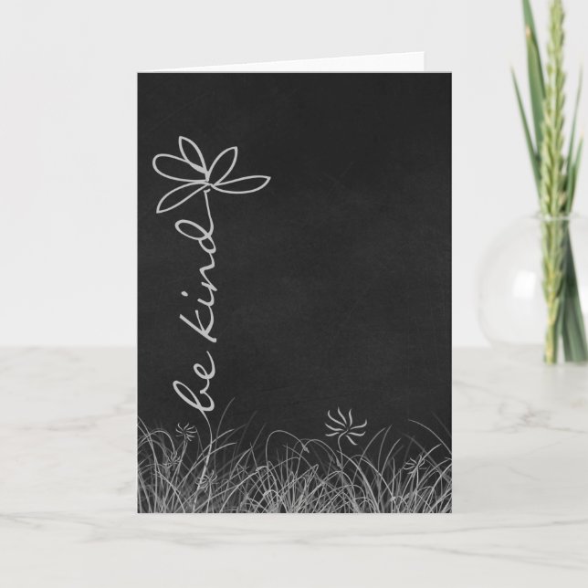 Carte Be Kind daising sur tableau noir (Devant)