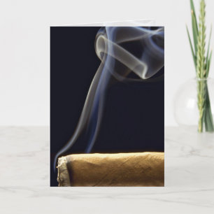 Carte Beau cigare avec de la fumée