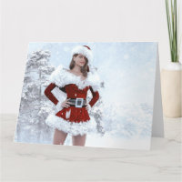 Belle femme de Noël au-dessus de la neige hivernal