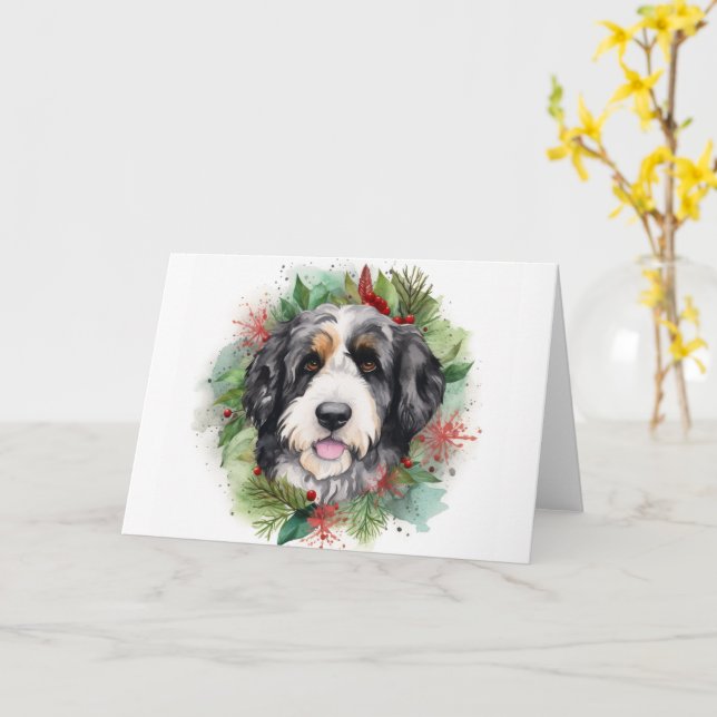 Carte Bernedoodle Christmas Wreath Festive Pup (Fleur jaune)