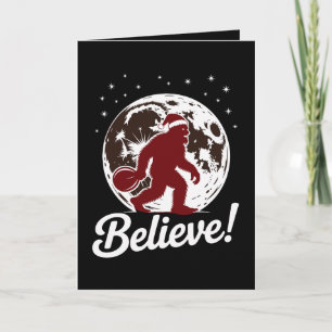 Carte Bigfoot Croire Noël Chapeau de Père Noël Lune Sasq