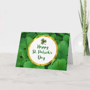 Carte Bonne Saint Patrick avec des Clovers verts