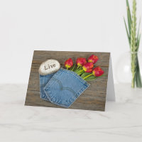 bouquet de tulipe dans la poche de blue-jean